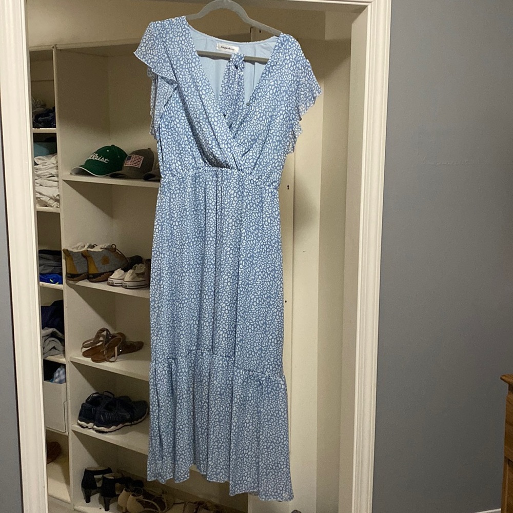 Blue midi leopard print dress